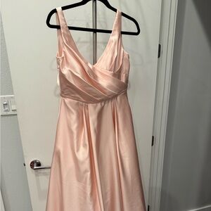 Elegant Pink Satin Evening Gown